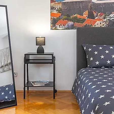 Placa Hotel *